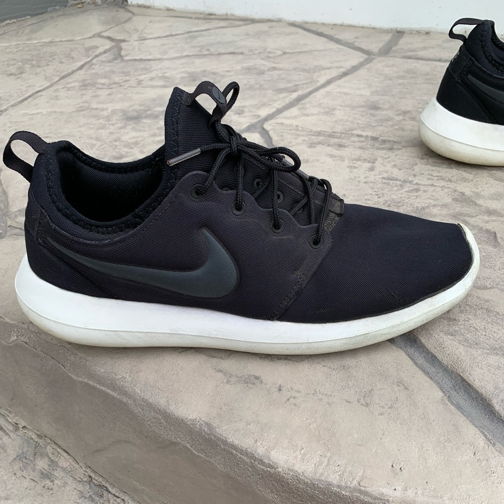 Nike Men’s Roshe Run